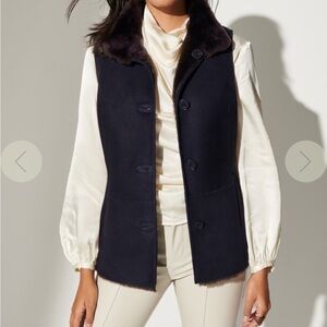 Overland reversible vest size M